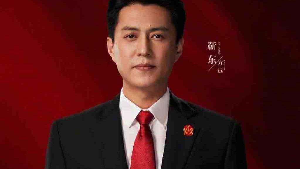 原来靳东隐藏了这么多年，网友戏称演员可能是副业，真是深藏不露