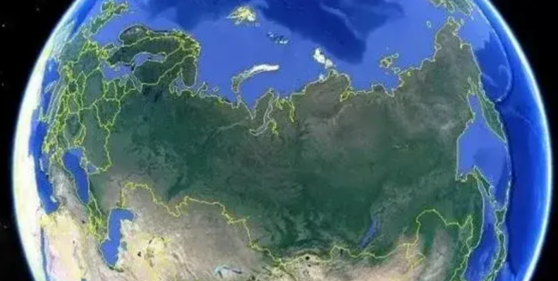 俄罗斯到底强不强呢？
1、不强：
关系：被西方国家拒之门外，懒得跟它交流。中亚国