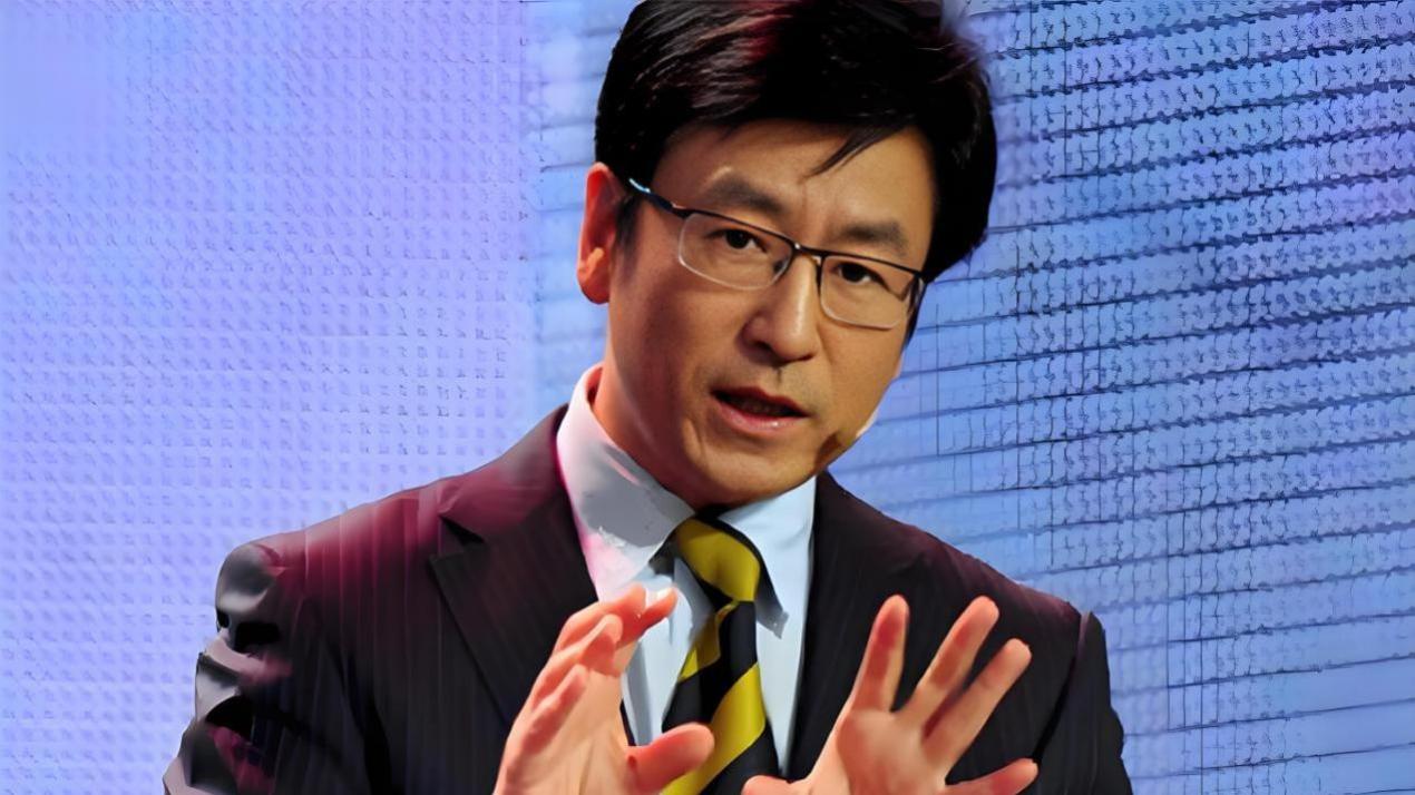 他是央视一哥，被病痛折磨瘦50斤，长期失眠想轻生，一句话引民愤