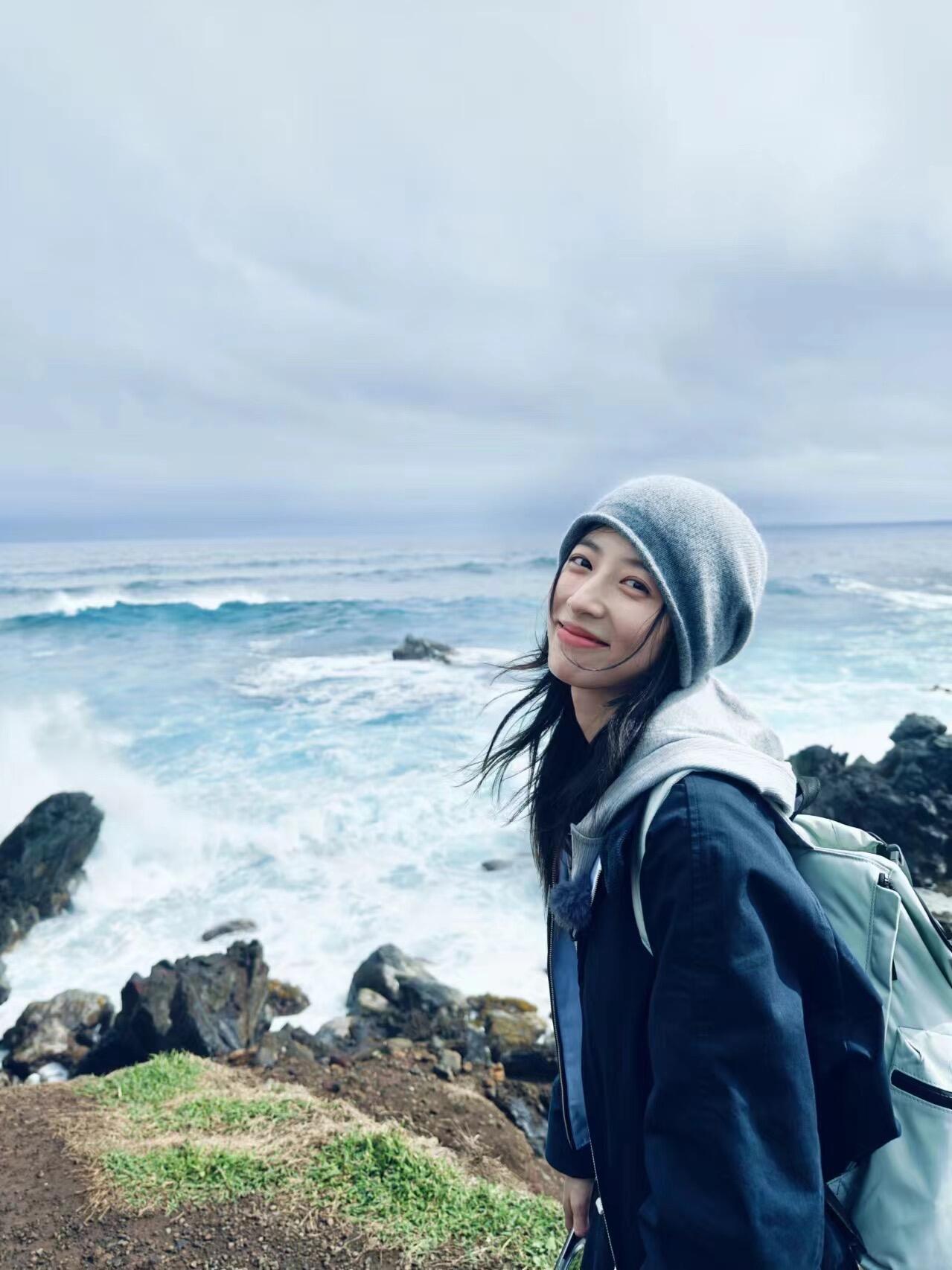周雨彤又来啦