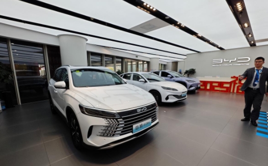 混动车型如何选？

1，油电混动——选丰田、本田

2，增程车型——选理想、问界