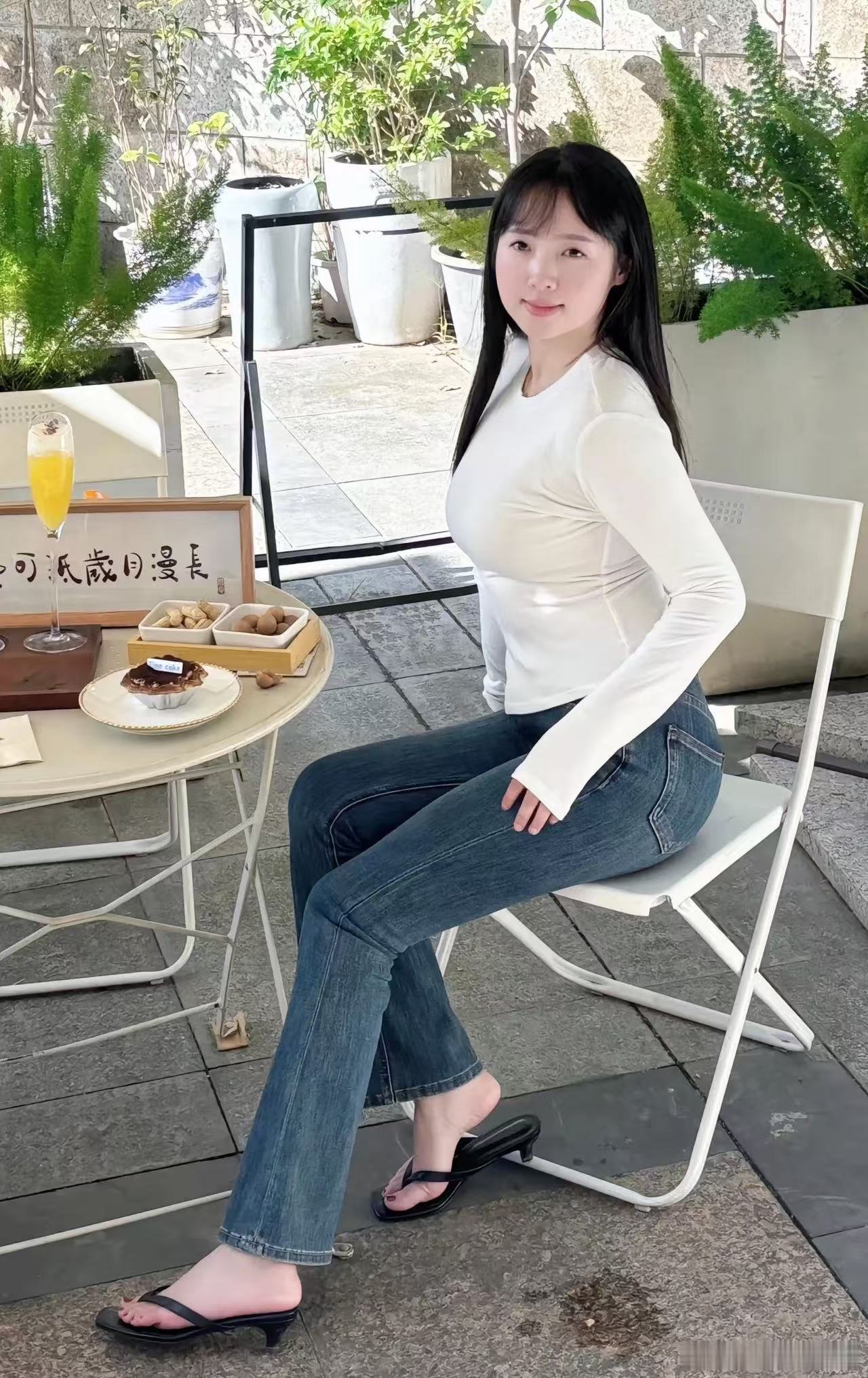如果我把自己借给你一天你打算对我做什么呢哈哈哈