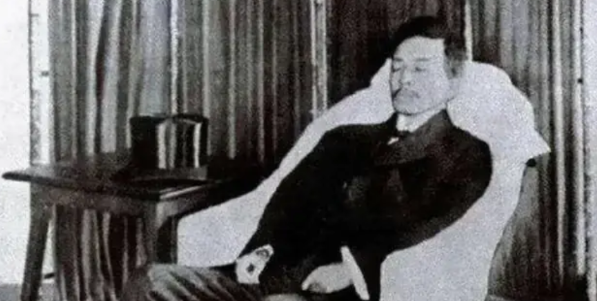 宋教仁之死，堵死了民国发展的一条可行性道路。不敢说宋教仁之死对中国的影响具有历史