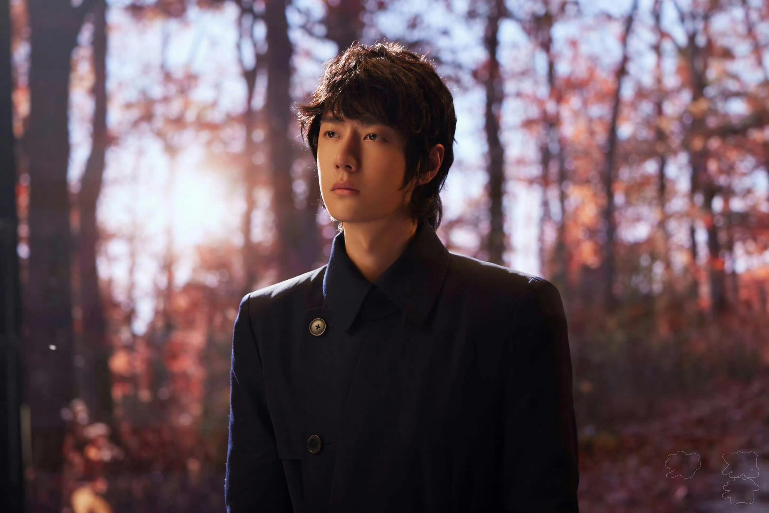 寥寥月色，自由又浪漫