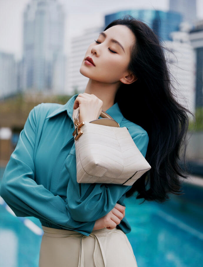 刘诗诗——优雅又干练