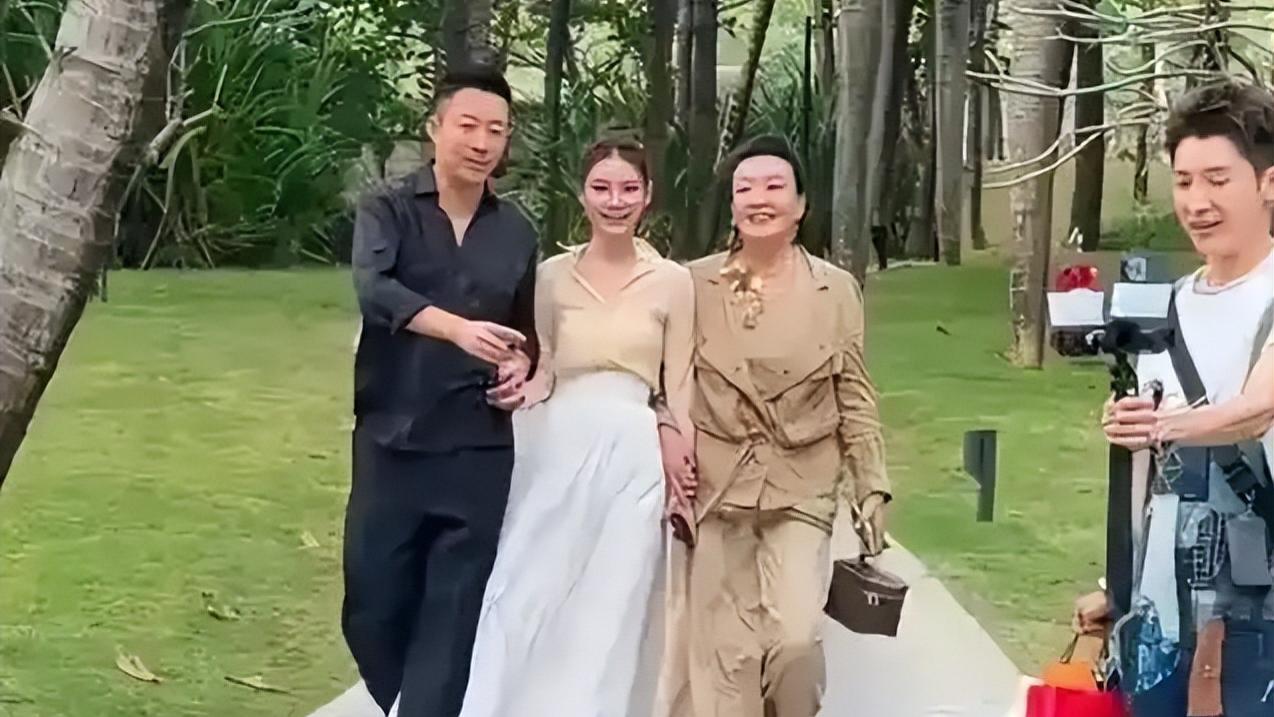 汪小菲的软弱，难怪现在还会被大S管
