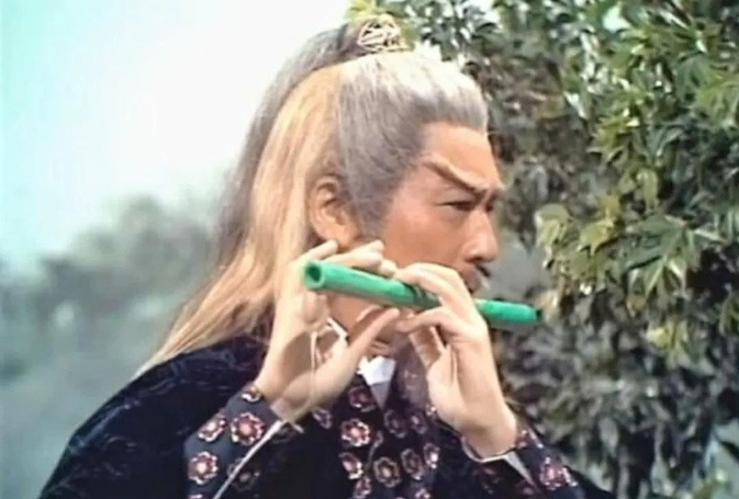 再读射雕，发现一个关于黄药师的bug

黄药师虽然武功卓绝，才气过人，但是，他对