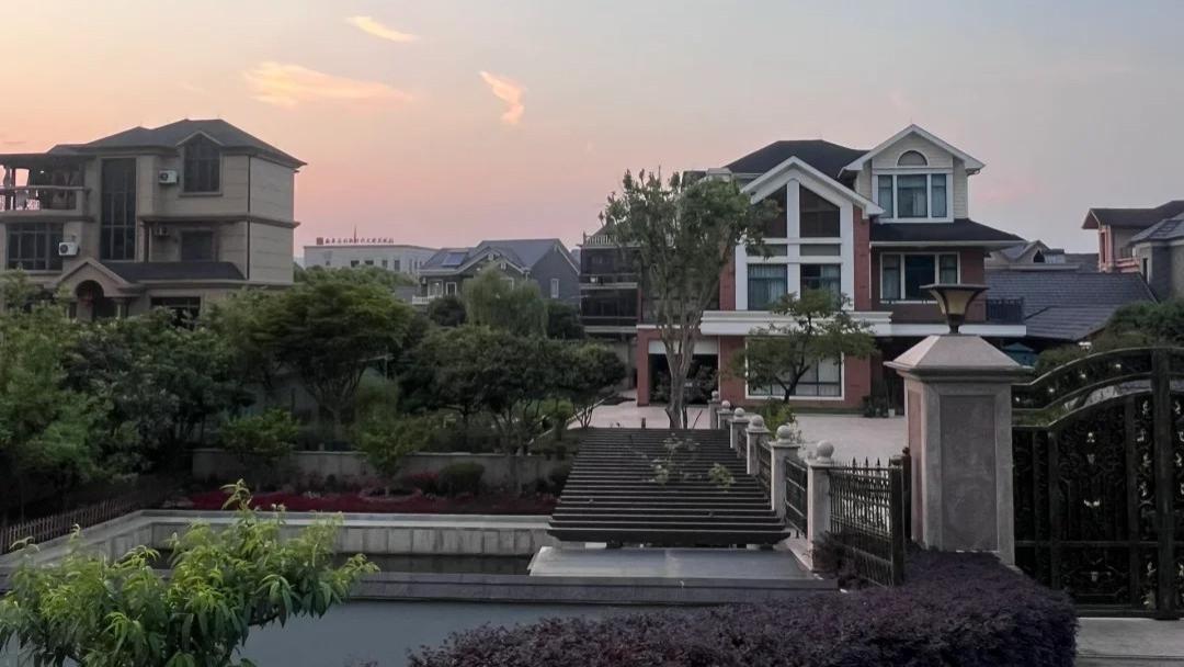 浙江农村房屋建的有多美？网友表示：想马上过去养老！