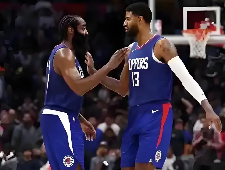 哈登撤步三分命中，快船大战76人！