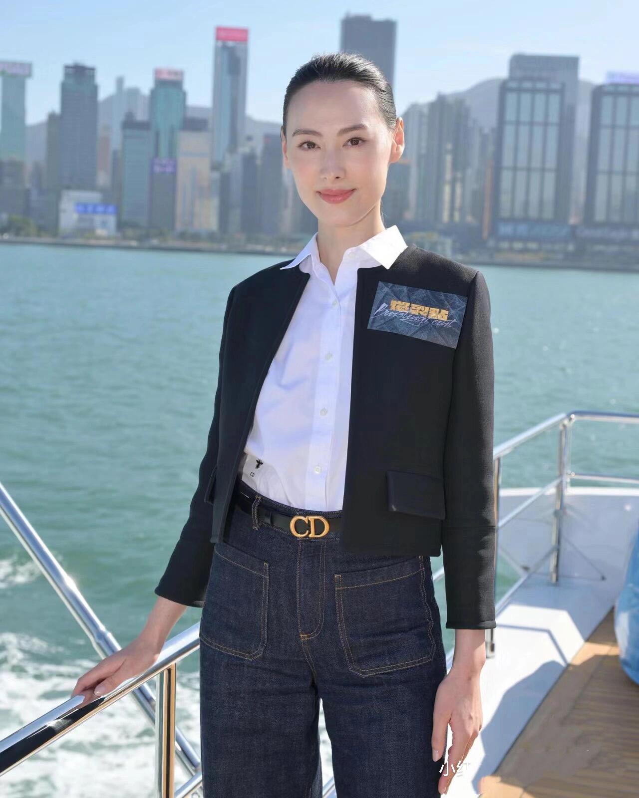 梁洛施李泽楷