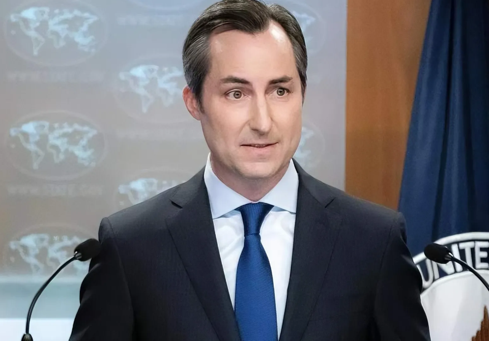 欧洲议会通过解禁乌克兰武器议案，战争即将升级，白宫坐不住了，米勒发表声明！

9