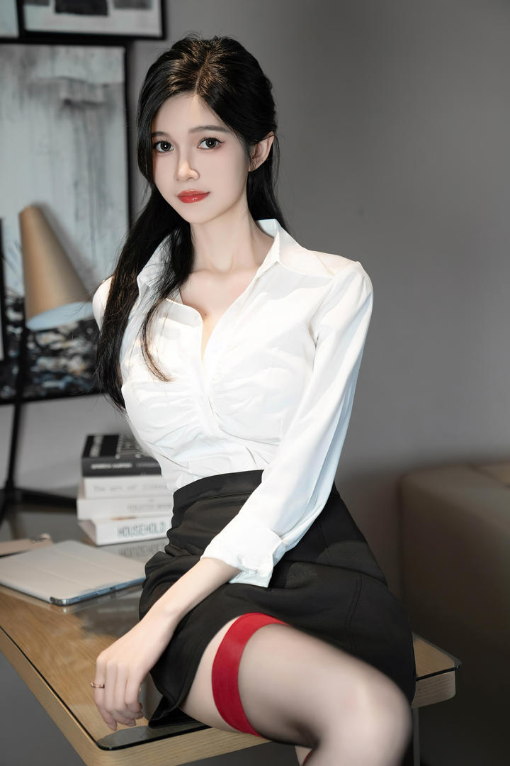 如果让你选一个当秘书, 你会怎么选呢?