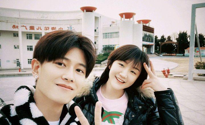 任嘉伦陈梦：昔日队友，今朝星光