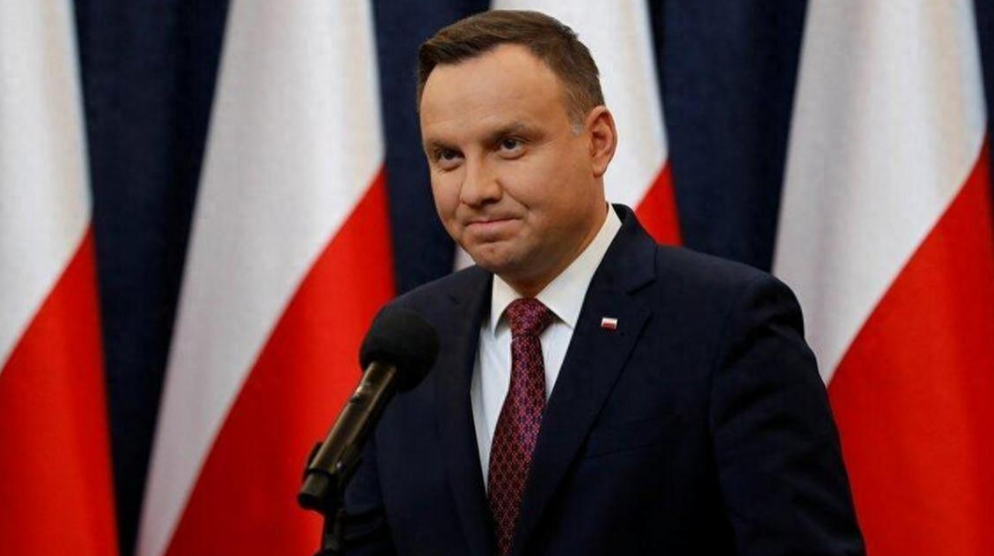 美国怂了，北约怂了。

波兰总统杜达“怒”了。
最近，美国和北约那帮家伙，估计是