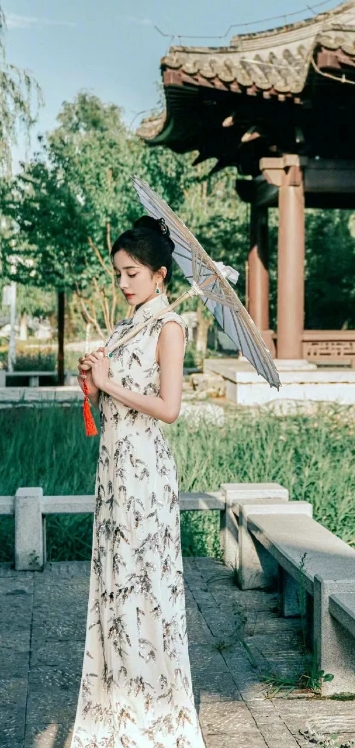 杨幂——端庄大方