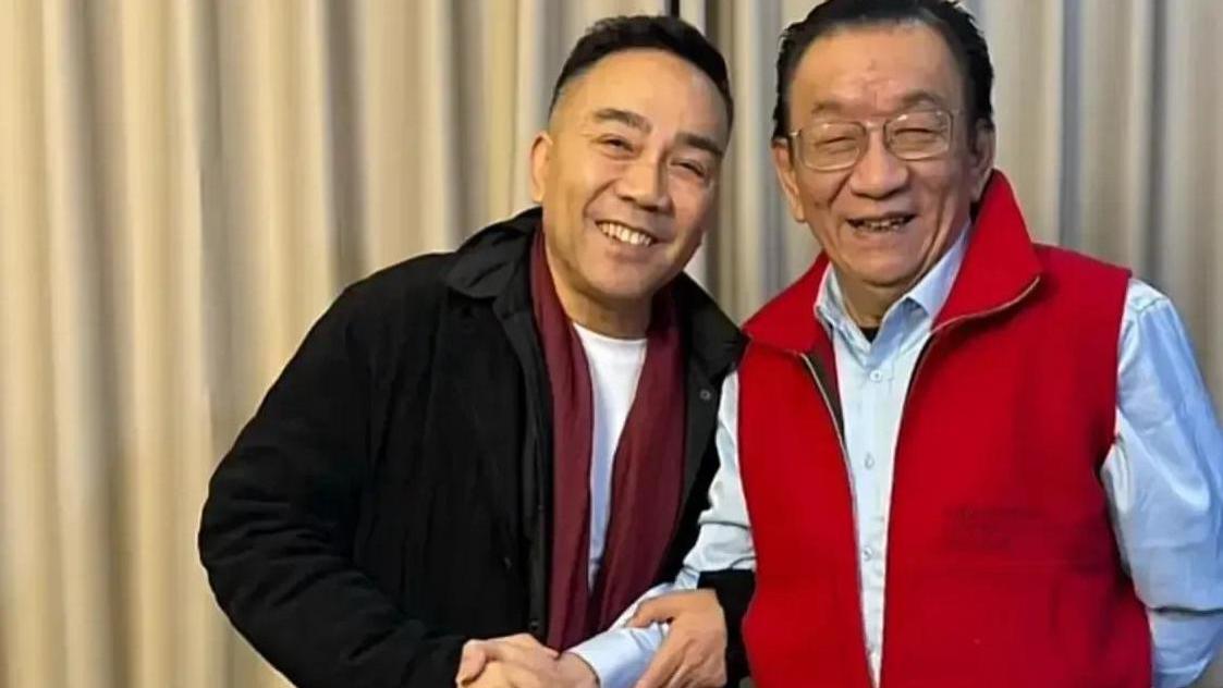 侯耀华带货首播，谈杨议拜师：你想拜就拜不想拜就不拜？门都没有