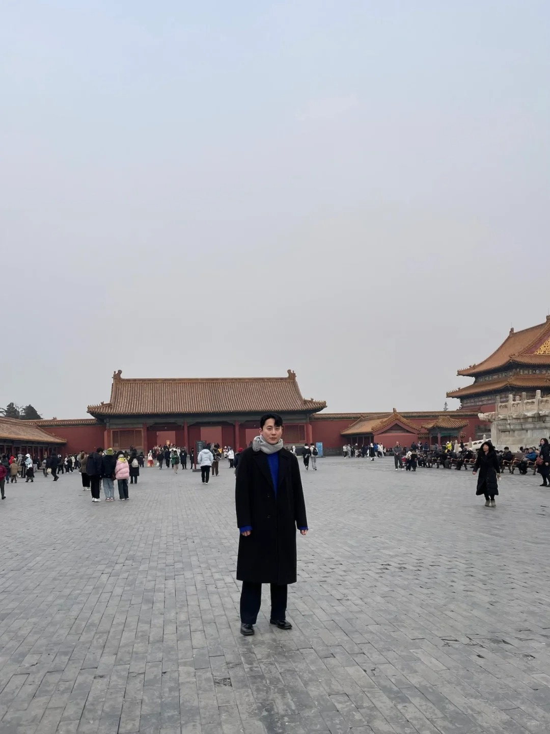 中国人在gugong给我拍了照片😭
大家好！
我去北京旅行回到了韩国。我确认了