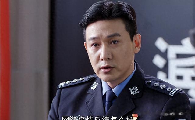 《人民警察》陆毅女儿选角失败,16岁老气横秋,没想到演过薛宝钗(陆毅穿搭)-第1张图片-九妖电影 《人民警察》陆毅女儿选角失败,16岁老气横秋,没想到演过薛宝钗(陆毅穿搭)-第1张图片-九妖电影