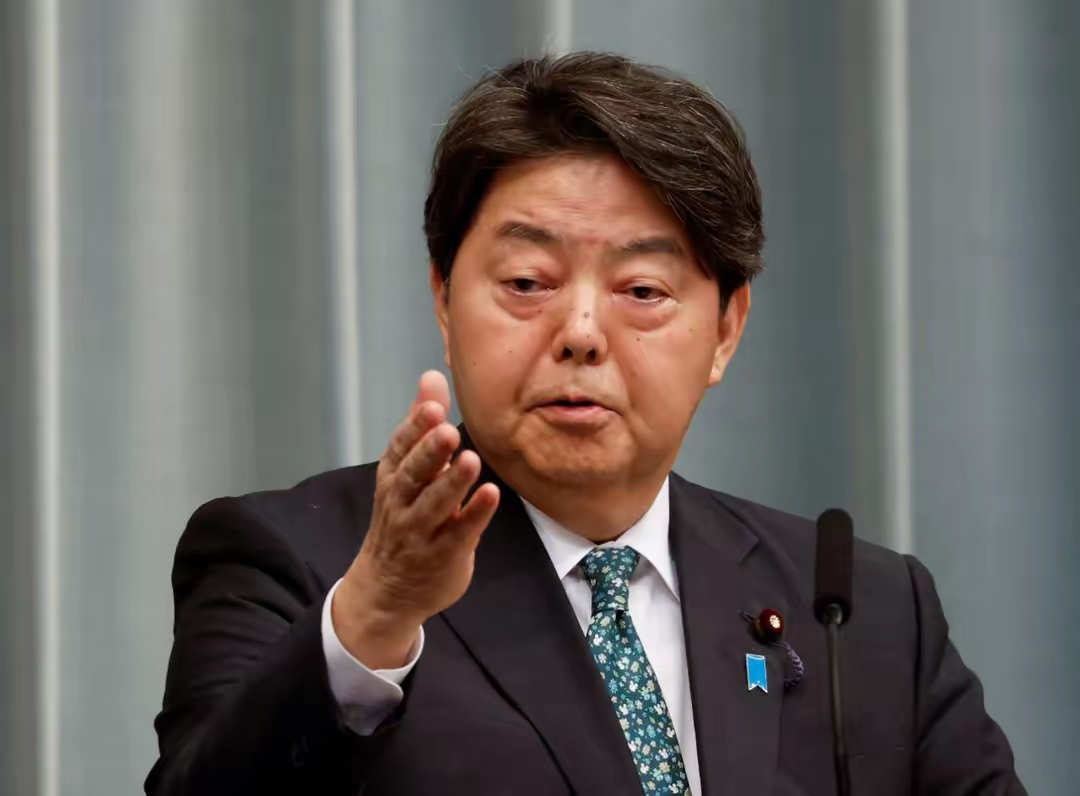 中国发射洲际导弹，让日本脸上挂不住了:事先没通知我！据新华社报道，9月25日8时