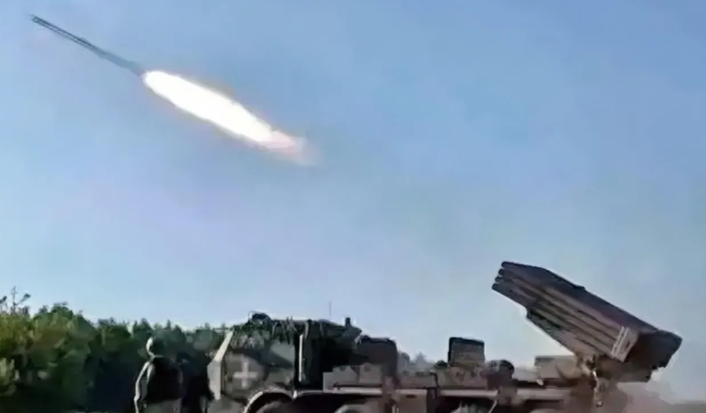 撑不到特朗普上台了？普京不再留手，俄军五路总攻，乌全境告急

第二，乌克兰的军事