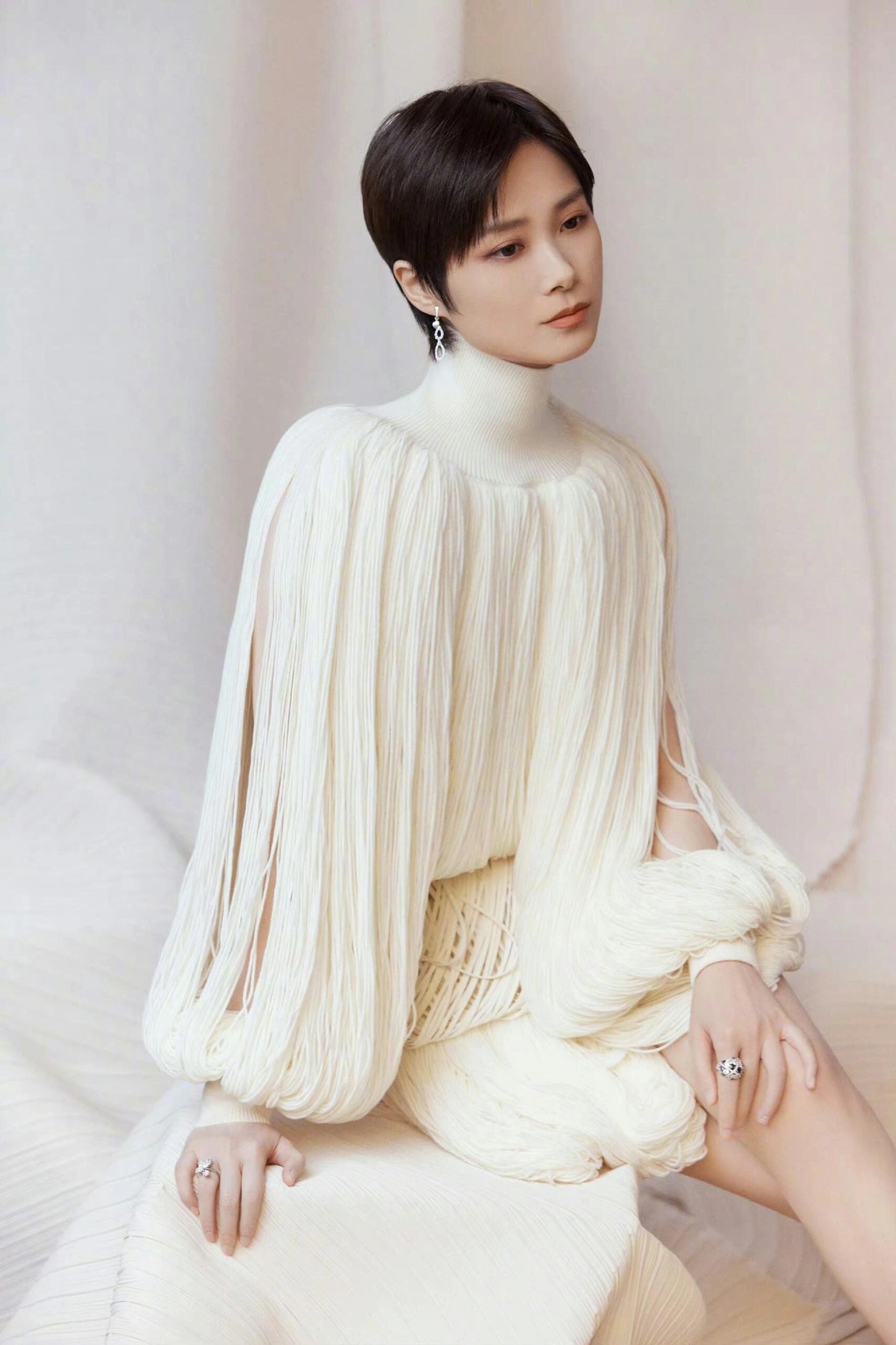 李宇春——清新淡雅