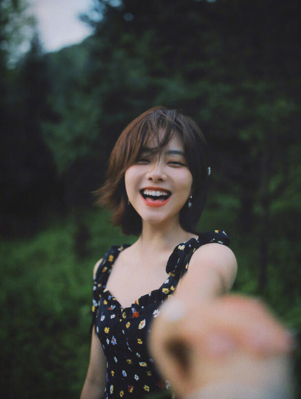 谭松韵，治愈力满满