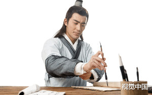 搞笑编剧爱上男主角