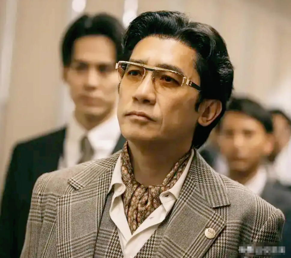 为何香港演员出现断层现象？香港知名导演王晶曾公开表示，他在内地拍摄影片时，打算让