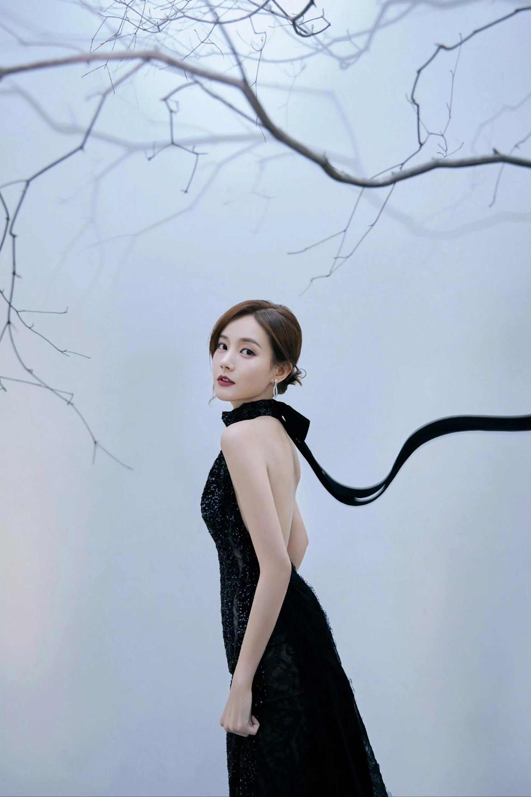 李一桐黑天鹅