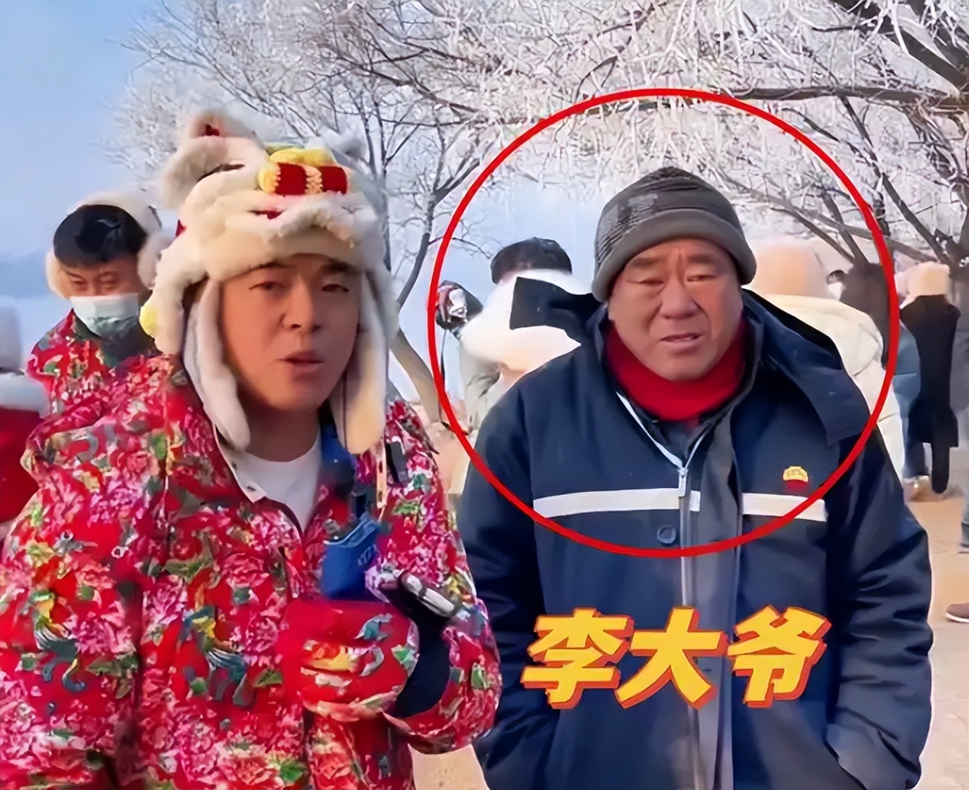 对于重庆警方通报的“吉林老人救助重庆一游客反遭诬陷”一事，有网友质疑，重庆警方涉