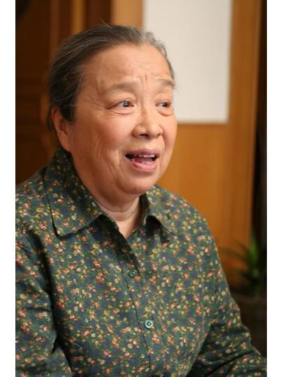 因演反派太出色，“容嬷嬷”被骂20多年