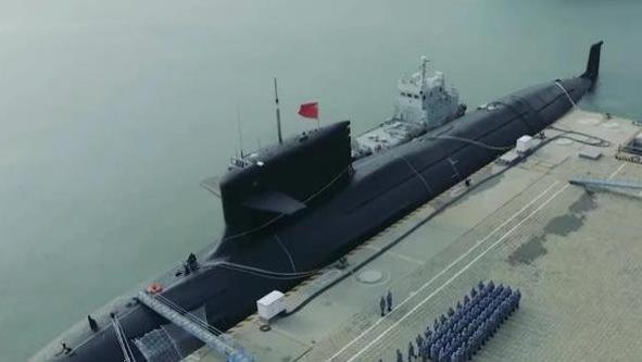 从海底出击！运输“蛟龙”上陆，中国潜艇部队还没解锁哪些技能？
