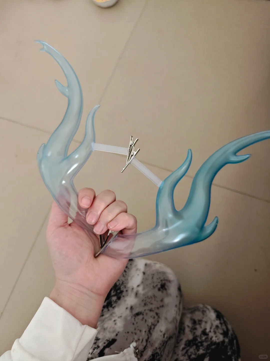 这个东西的佩戴方式应该纳入世界未解之谜