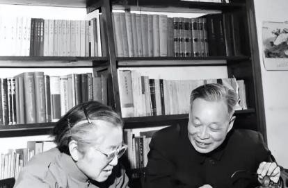 1968年，"两弹一星"元勋钱三强被下放到陕西合阳，竟在一次偶然的机会中，在厕所