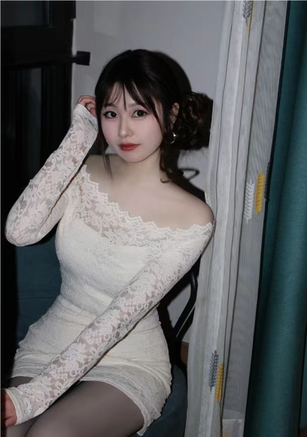 今年回村身份又变了，这次变成阿姨了