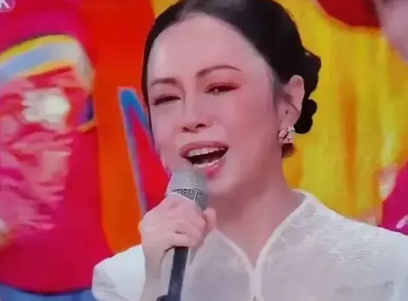 对2025春晚最强的期盼是谁？
说实话，对过几天就要亮相的春晚，俺最期肦的是黄绮