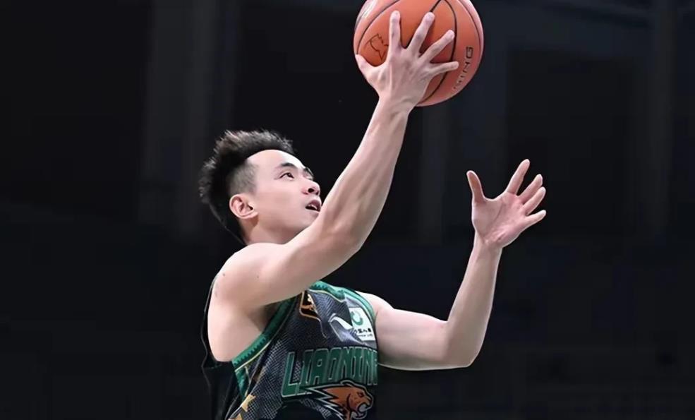 太欺负人了！CBA：辽宁106-83青岛，通过数据和正负值，分析辽宁男篮球员，谁