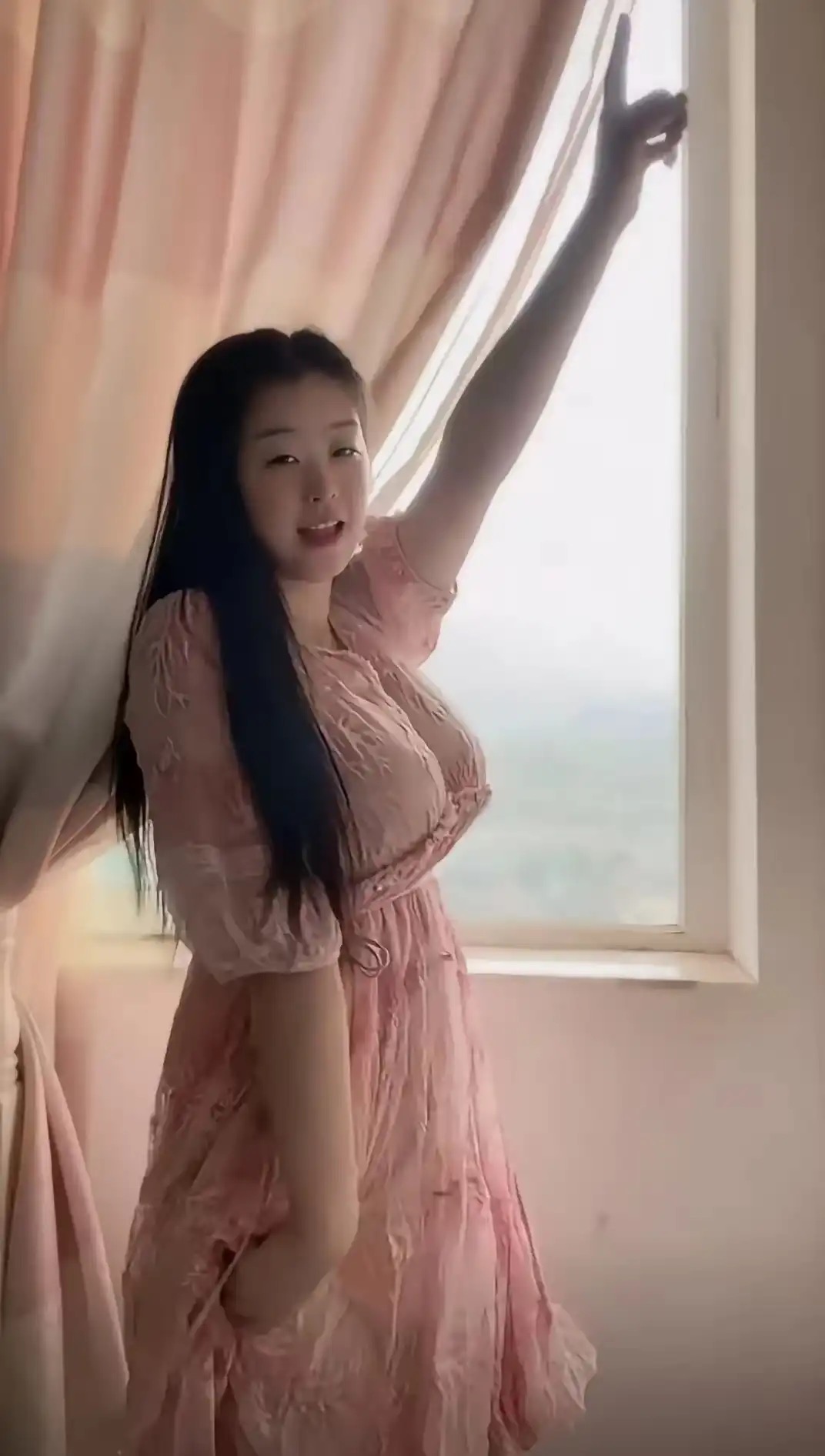 毕业回村都快两年了，干脆找个好人嫁了吧哈哈哈