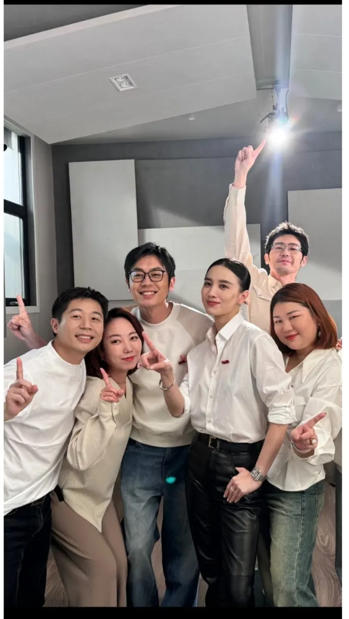 宋佳和朱亚文，从闯关东起就爱他俩。