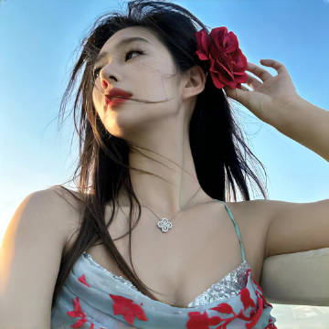 Share女头像 ​