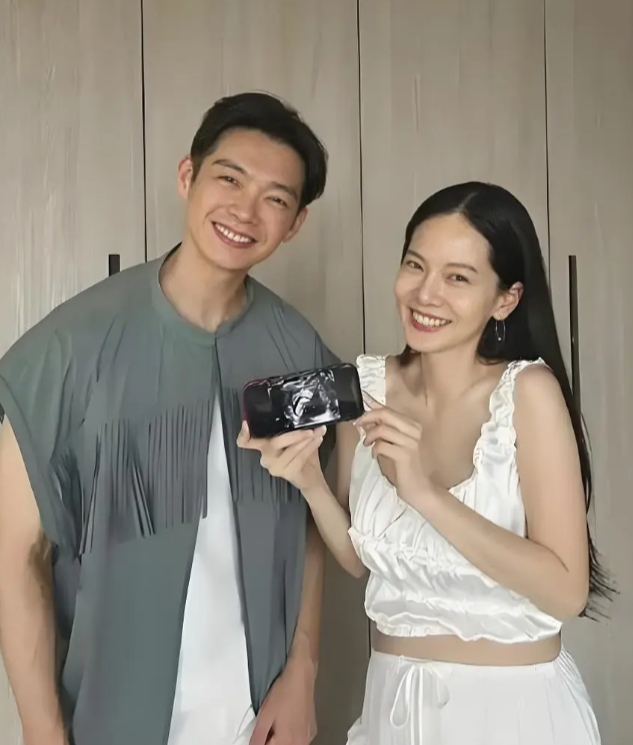 曾之乔辰亦儒的婚姻真相
