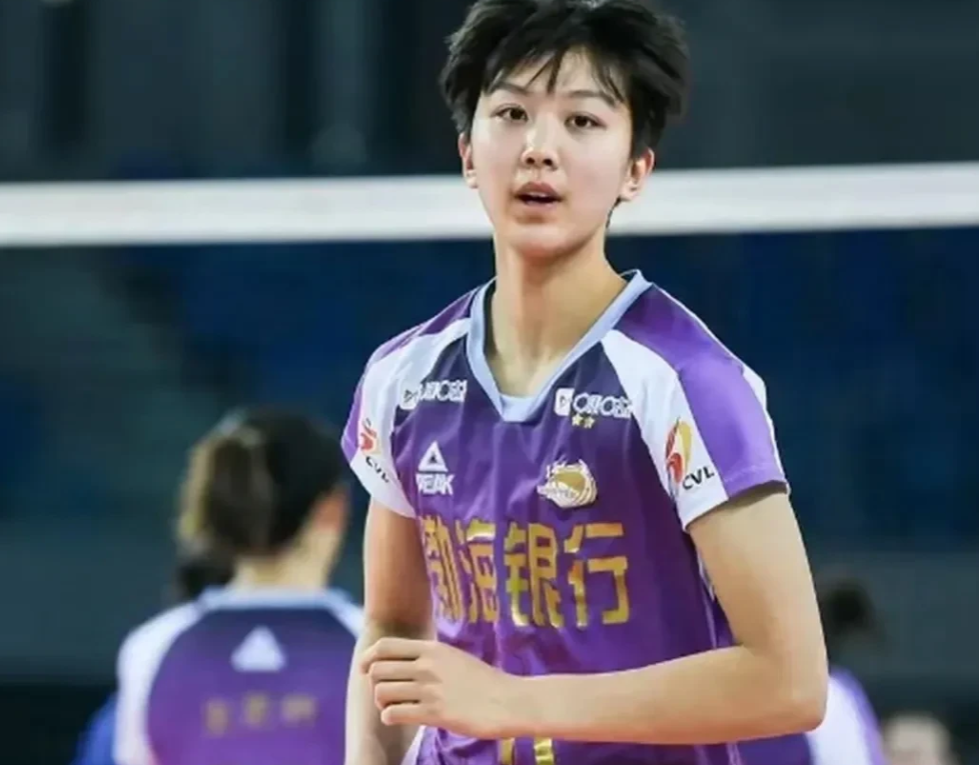全替补天津女排夺得全锦赛冠军，江苏女排屈居亚军，有三个事实不得不说:
1 全主力