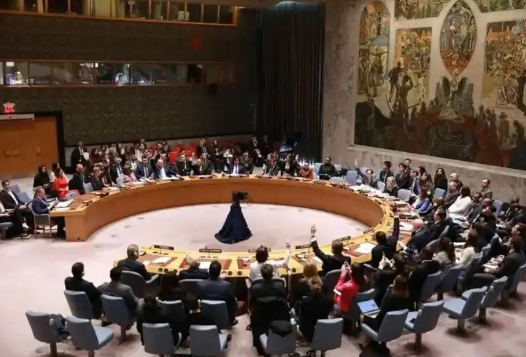 【叙新政权与恐怖分子为伍，在安理会见识到了中国厉害，解除制裁这下悬了！】

给恐