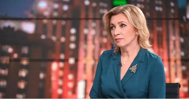 一点面子不给呀！
俄罗斯外交部发言人扎哈罗娃公开表示，美国总统拜登的犯罪任期应被