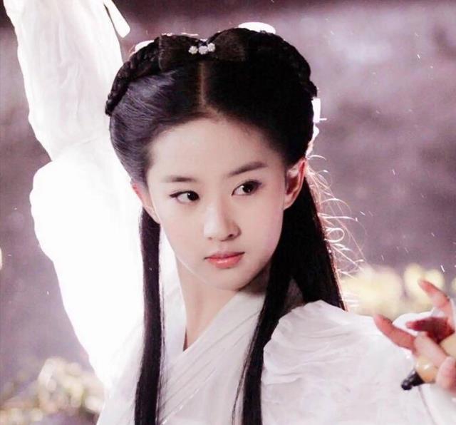靠“认爹上位”的5位女明星，曾经不温不火，如今却混的风生水起（认老亲爹有什么讲究）-第6张图片-九妖电影