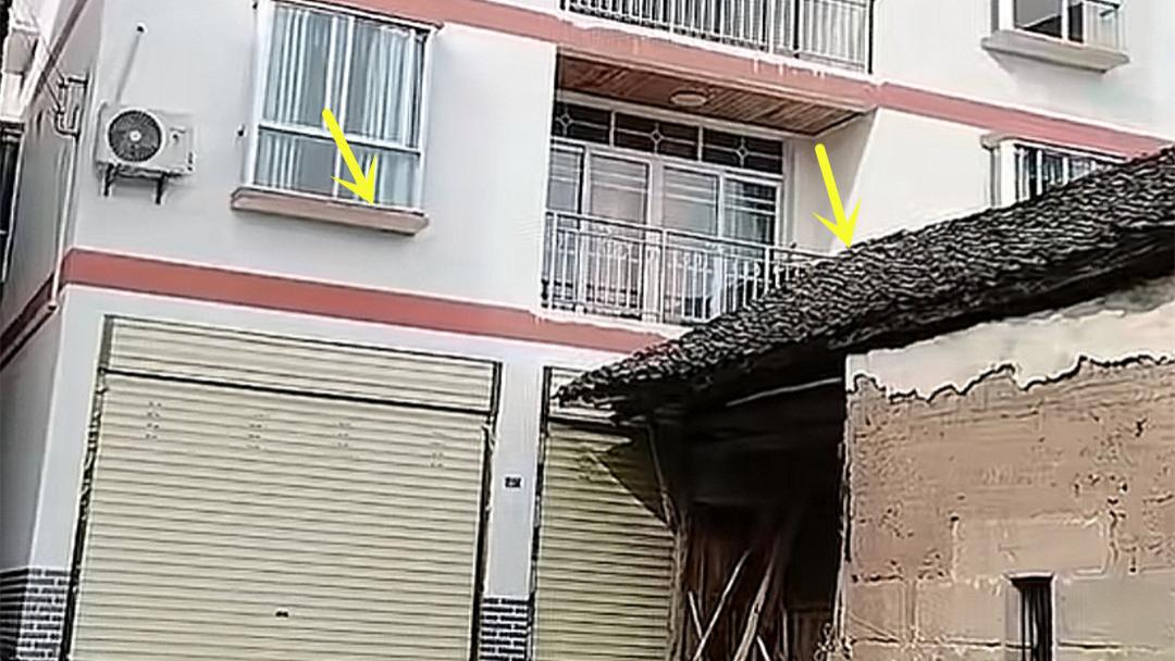 重庆男子想要老宅重建，邻居各种理由不同意，说什么都不肯签字