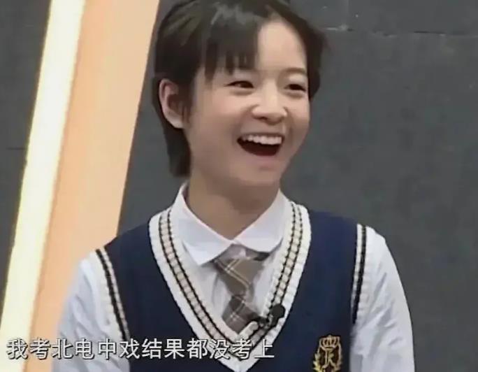 李庚希演技挺好的呀，大家怎么敌意这么重？
 
之前小欢喜，看得演技很自然，而且也