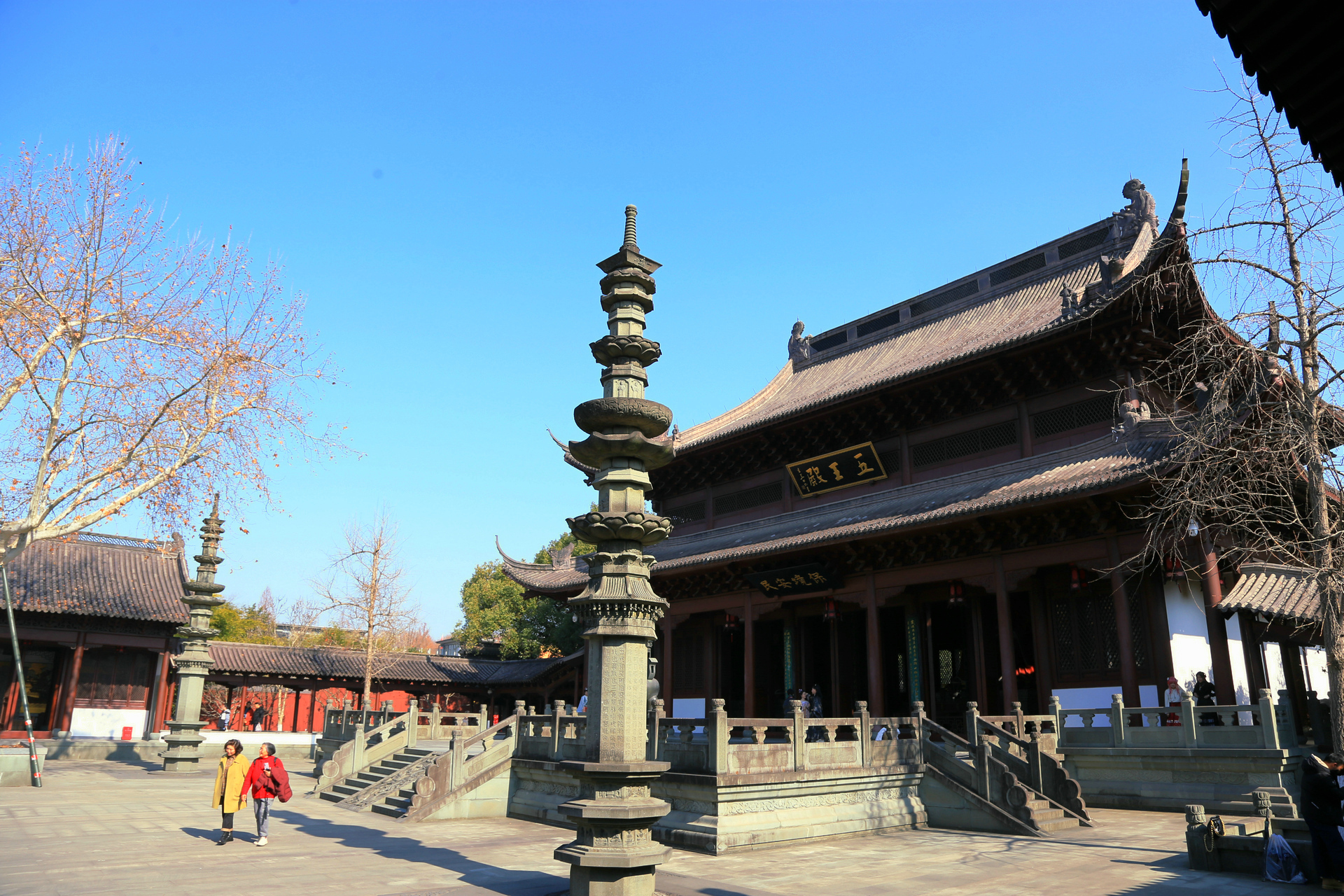 冬游西湖，打卡钱王祠