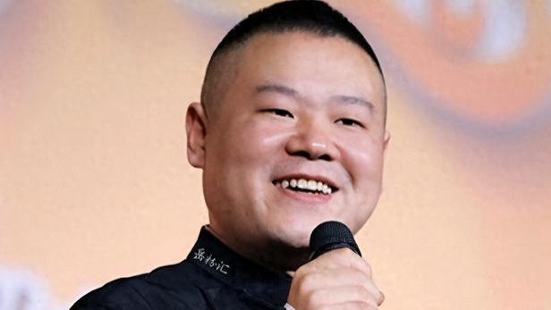 被骂滚出春晚十几天后，岳云鹏传出大喜讯，周润发的话有人懂了