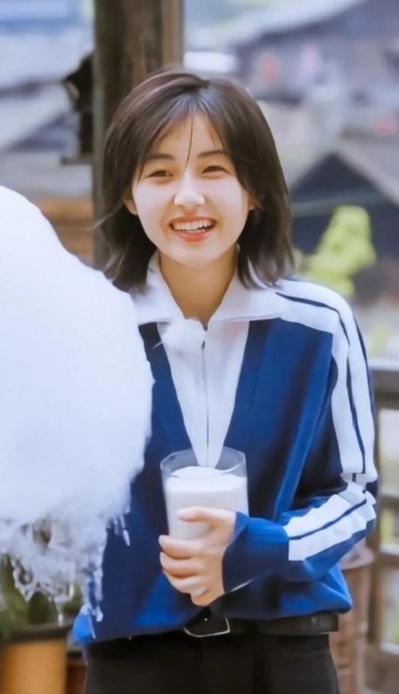 张子枫与实力大叔男演员合作，演绎新篇章